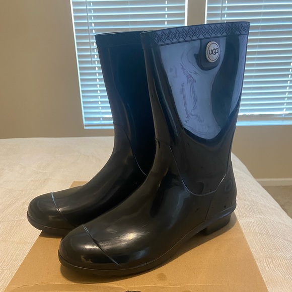 UGG Shoes - Black Ugg Rain Boots